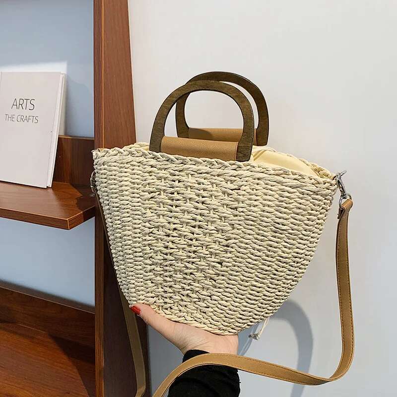 Handmade Beach Bag Fashion Straw Handbag For Women Summer Hand-Woven Rattan Beach Basket Shoulder Crossbody Bag Large Capacity Travel Totes Kq1