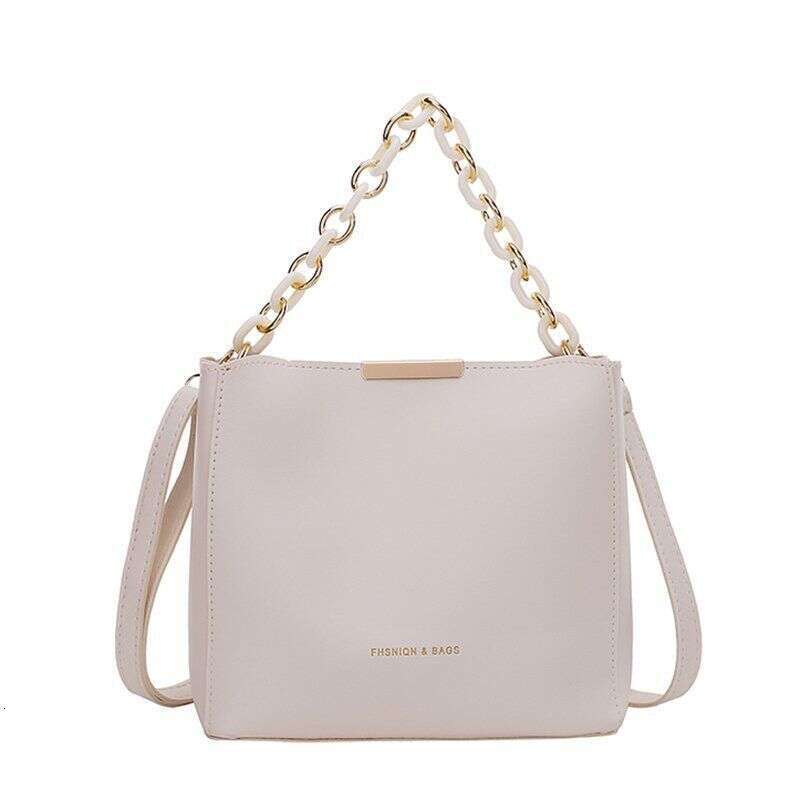 Popular for Women 2024 New Trendy and Fashionable Chain Handheld Bucket Bag, Western Versatile One Shoulder Crossbody Bag