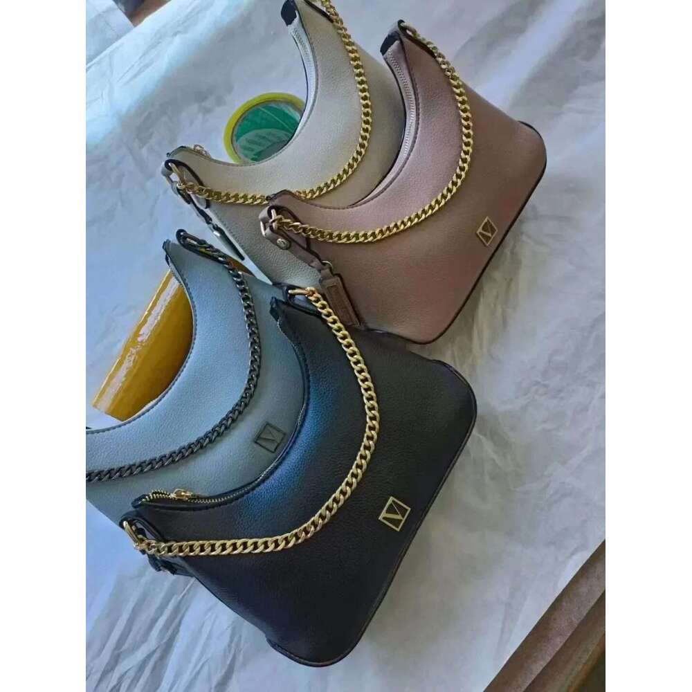 Women Black PU Crossbody Bag Chain With Mirror Set