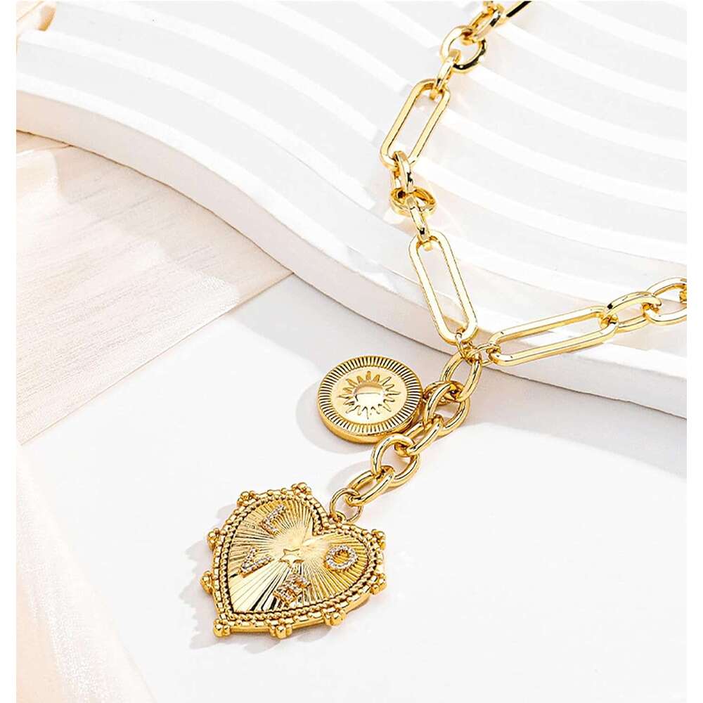 18K Gold Plated Coin Lion Head Pendant Chunky Paperclip Choker Necklace Gifts On Birthday Holidays For Women