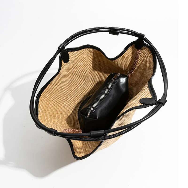 Handmade Beach Bag Drawstring Bucket Composite Bags For Women Handbag Purse 2024 New In Casual Vacation Straw Weave Beach Shoulder Kq1