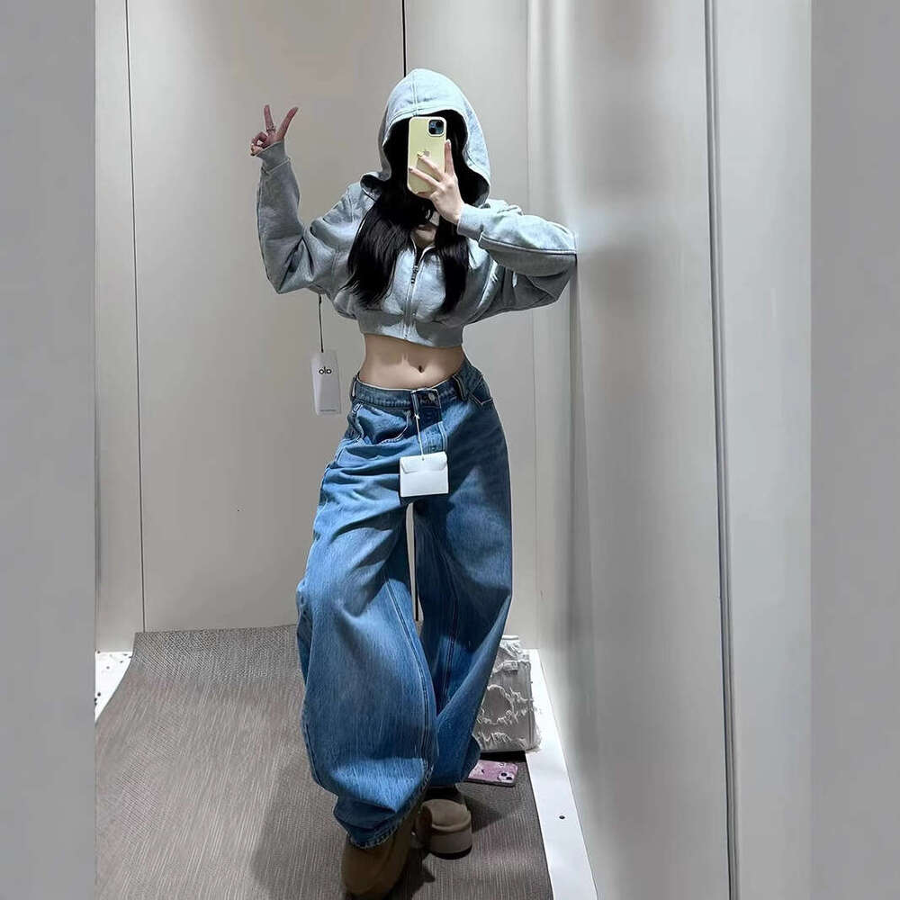 Designer clothing Jeans set with diamonds, explosive street, lazy 2025 summer new style, spicy girl, niche design, women's floor pants