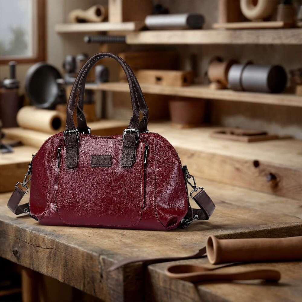 Fashionable handbag, shoulder, crossbody, oil wax three-layer leather, large capacity women's bag, single