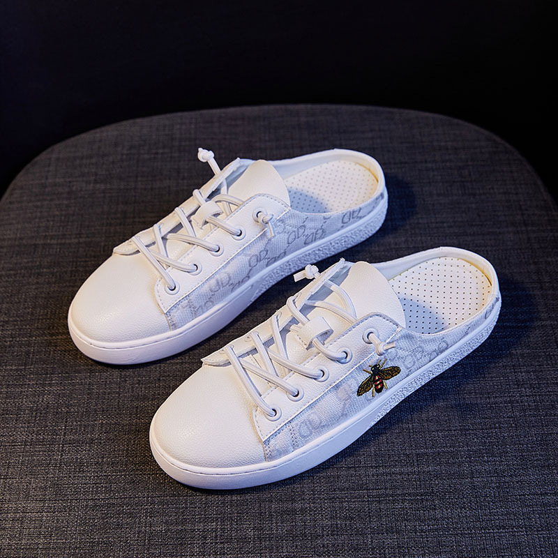 2025 Summer Fashion Explosion New Women Canvas Shoes Bee Pattern Casual Breathable Slip On Lazy Sneakers