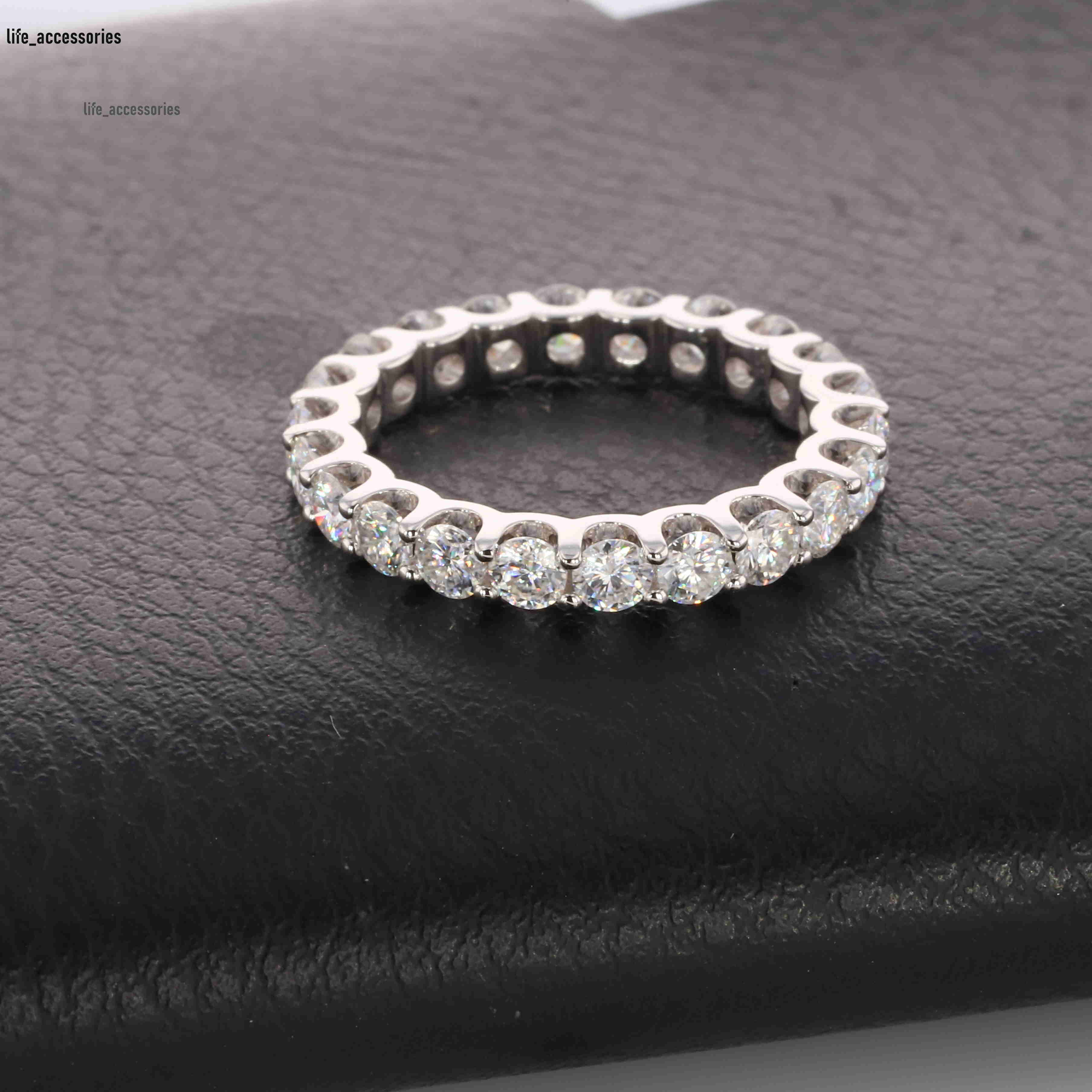 Starsgem Platinum 18k 14k White Gold Moissanite Diamond Ring with 3mm DEF Round Shape Moissanite