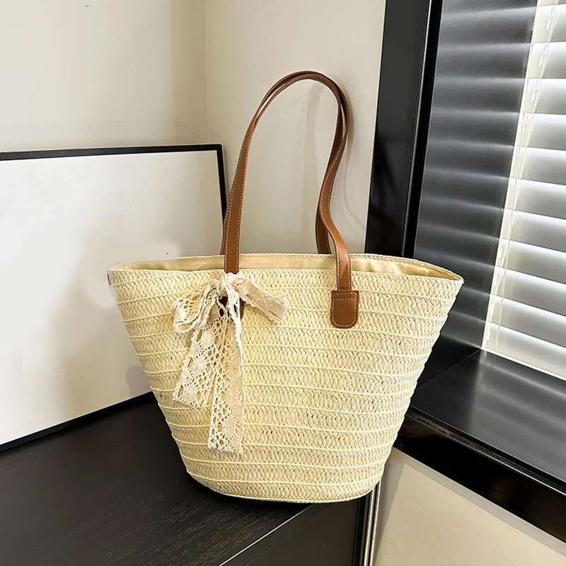 Handmade Beach Bag Women's Large Capacity New Vacation Beach Straw Woven Commuter Bucket Basket Tote Bag Kq1