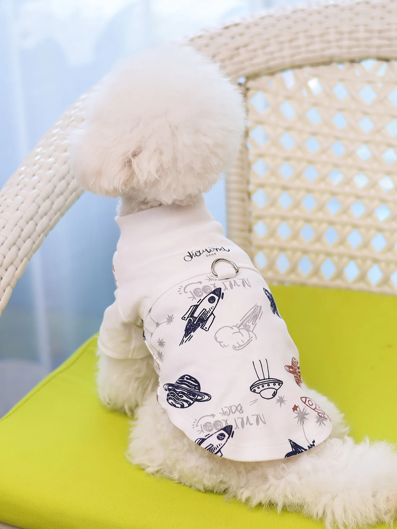 Dog T-shirt summer thin pet clothing spring and summer bichon small and medium-sized dog clothes cat Yorkshire can be direct 250407