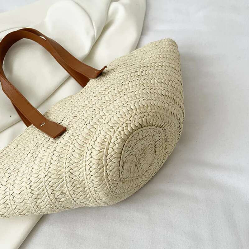 Handmade Beach Bag Casual Women Shoulder Bags Straw Woven Lady Large Capacity Handbags Handmade Summer Beach Bag Travel Basket Shopper Tote Kq1