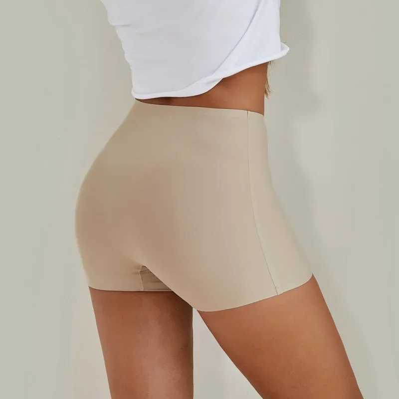 Seamless spandex ice silk safety shorts for women boys shorts womens tight underwear breathable and wrinkle free boxing Y250412