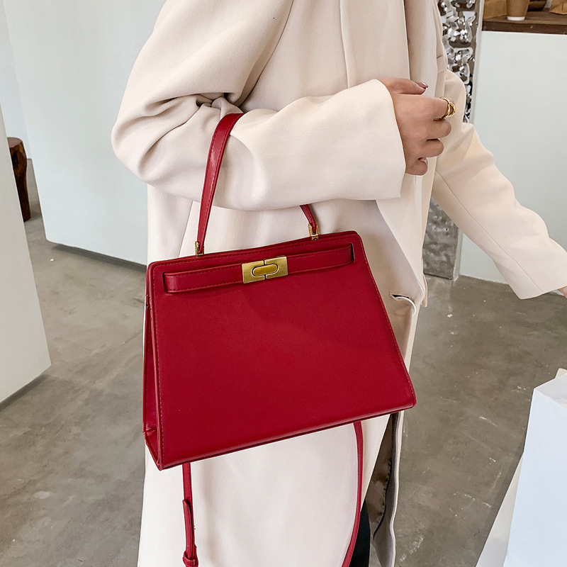 2025S Designer Women S Bag Advanced Kelly Handbag For Women New Fashion Trend Bridal Banquet Single Shoulder Crossbody Women S Bag