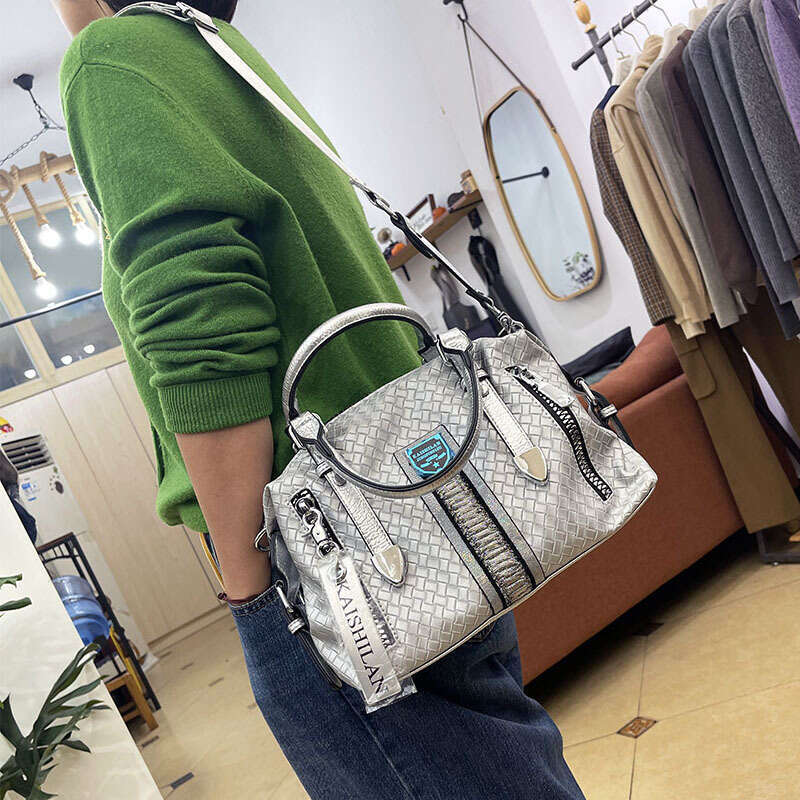 Backpack new versatile large capacity handbag, single shoulder crossbody women's bag, fashionable high-end tote bag