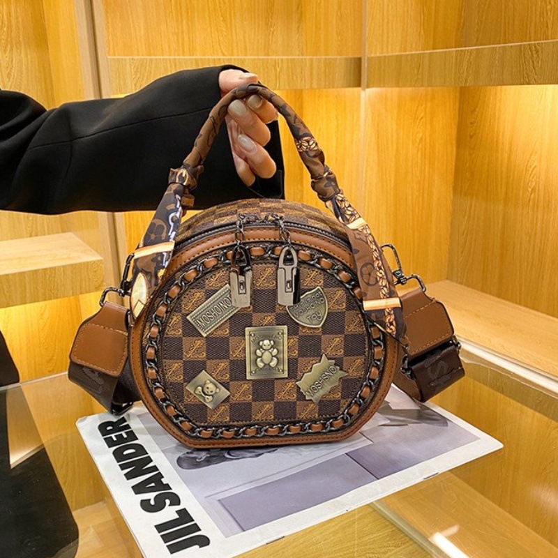 Free shipping designer bags Designer Sheepskin Genuine Leather Ladies' Golden Ball Quilted Chain High-end Luxury Lipstick Crossbody Small Square 