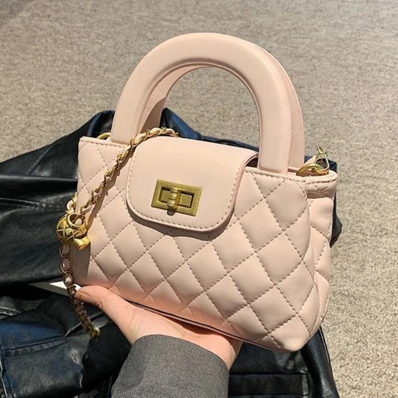 2025New Arrivalfrenchniche Stylequilted Chain Women's Trendy Fashionsatchel Bag