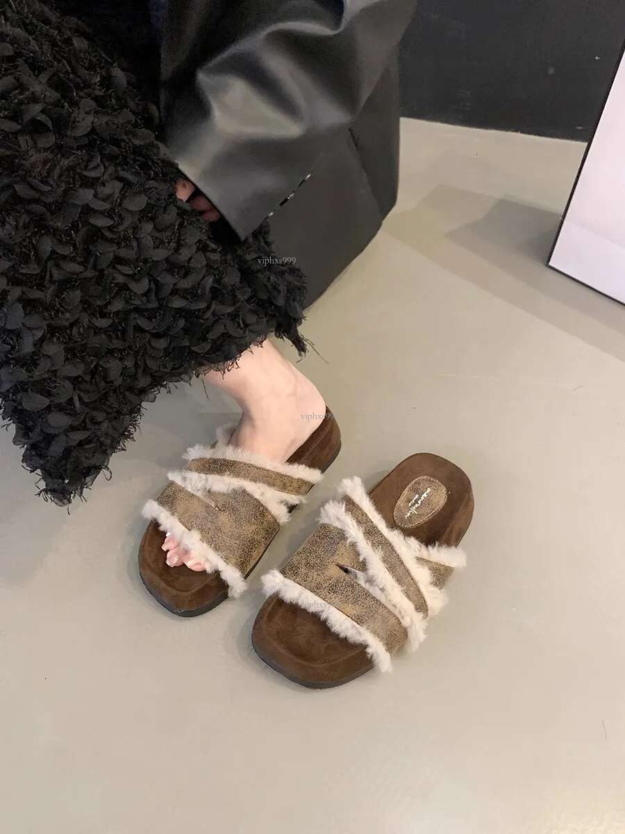 New Free Shipping Designer Shoes Internet Celebrity Thick Sole Height Increasing Hairy Slippers Women Gentle Fairy Style Fashionable One Piece Drag Fo