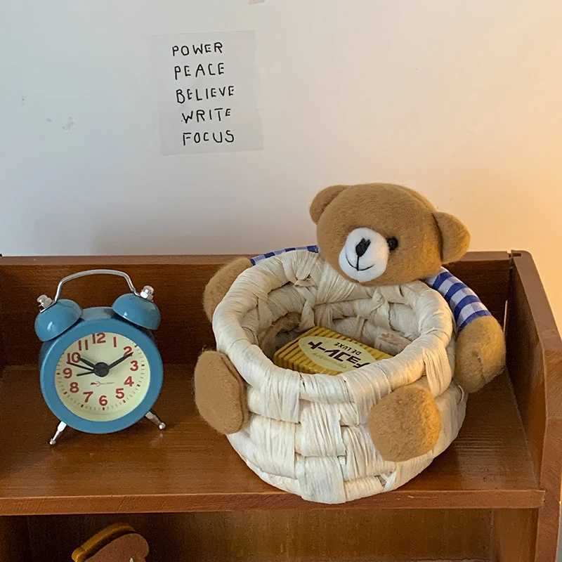 Cute Bear Storage Baskets Kawaii Mini Woven Display Basket Desktop Mti-pose Sundries Storage Basket Organize He Decor Y251112