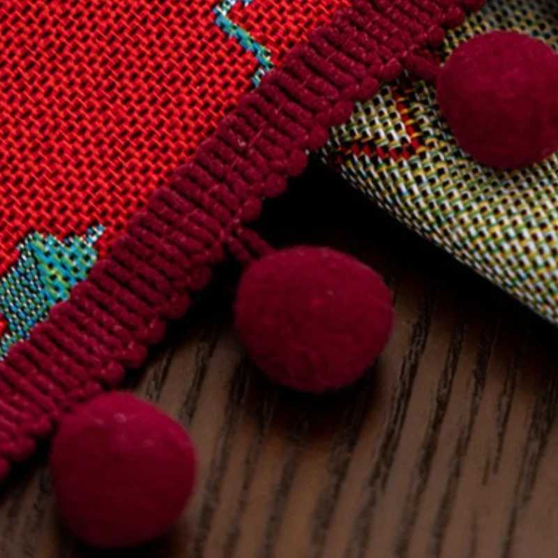 Christmas Christmas Table Cloth Rectangular American Retro Dining Table Cloth Wear-resistant Atmosphere Suitable for Multiple Scenarios Y251113