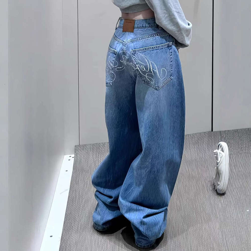 Designer clothing Jeans set with diamonds, explosive street, lazy 2025 summer new style, spicy girl, niche design, women's floor pants