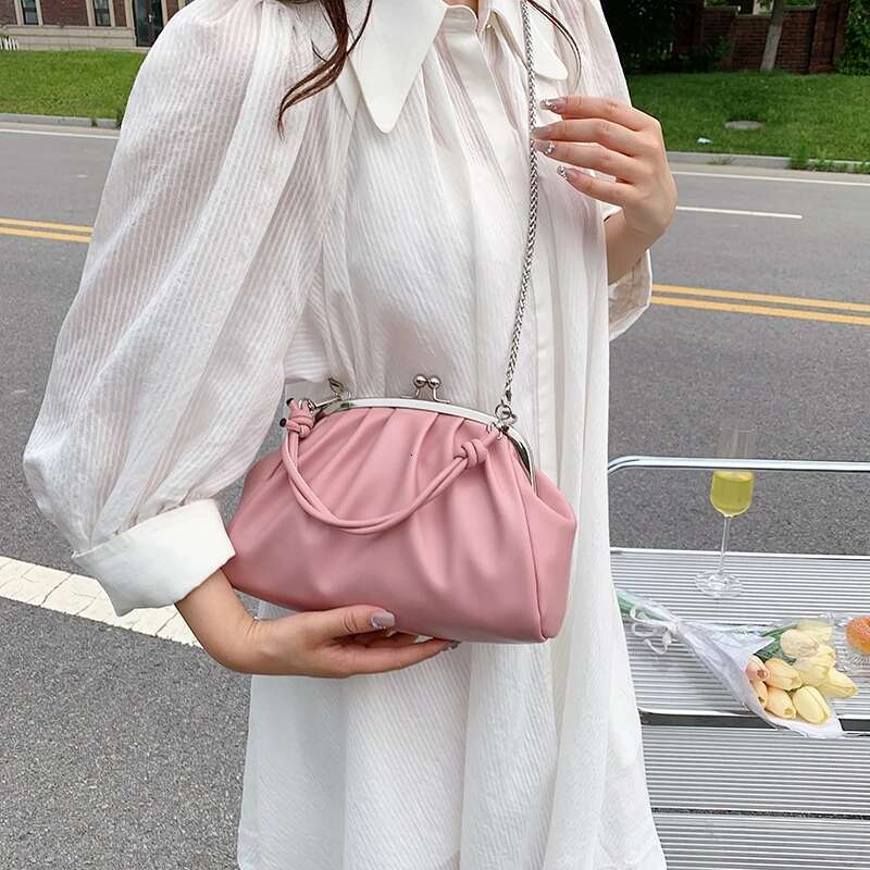 Summer Ladies Shoulder Chain Handbag Sense Of Lady Crossbody Fashion Leather Women Bag Designer Folds Cloud Bags