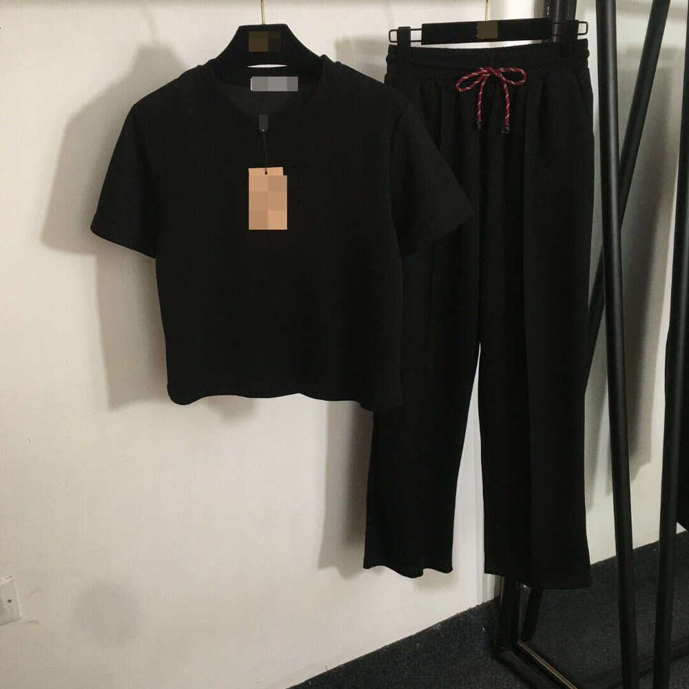 Designer clothing 25 New Nanyou Sports Set Fashion Embroidered Letter Patch Short Sleeve T-shirt+Elastic Waist Casual Straight Pants