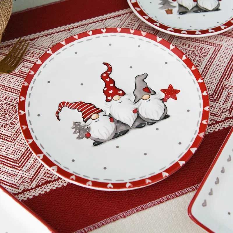 Christmas Nordic Creative Round Christmas Ceramic Plate Relief Santa Claus Plate Ceramic Tableware Home Kitchenware Holiday Decorations Y251113