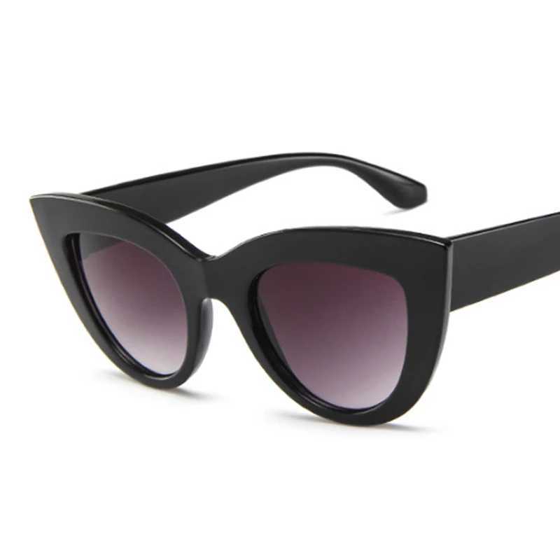 Vintage Cat Eye Sunglasses Woman Brand Designer Retro Sun Glasses Female Fashion Mirror Outdoor Shades Gradient Oculos De SolC250412