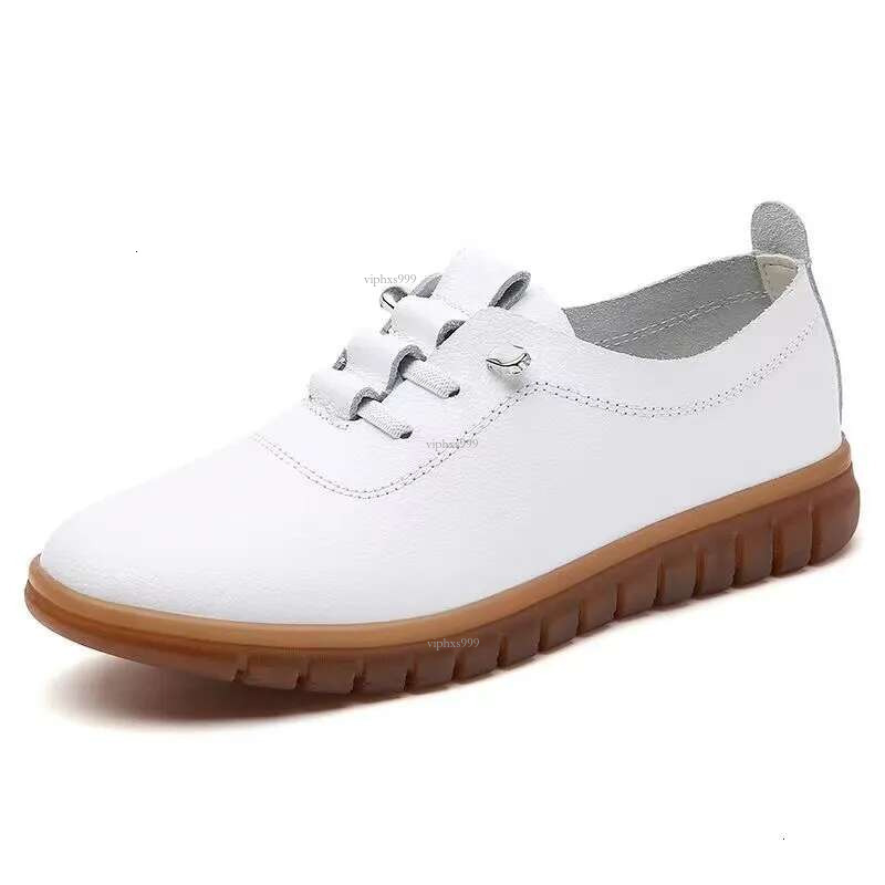 2025 New Designer Leather Shoes Business Tendon Sole Surface Waterproof Non-slip Kitchen Work Single Mother Black Leather Old Beijing Cloth Shoes Woma