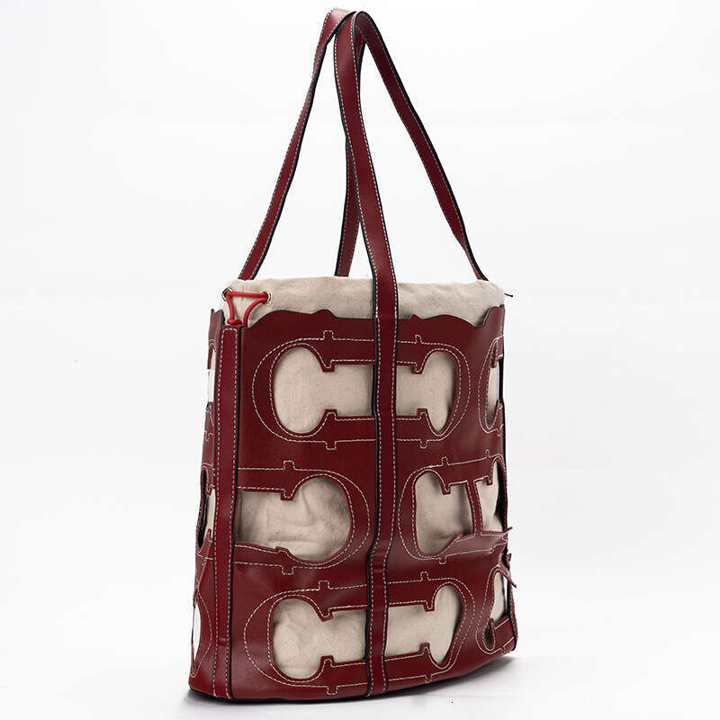 2025 New CHHC Fashionable And Versatile Shoulder Bag For Women