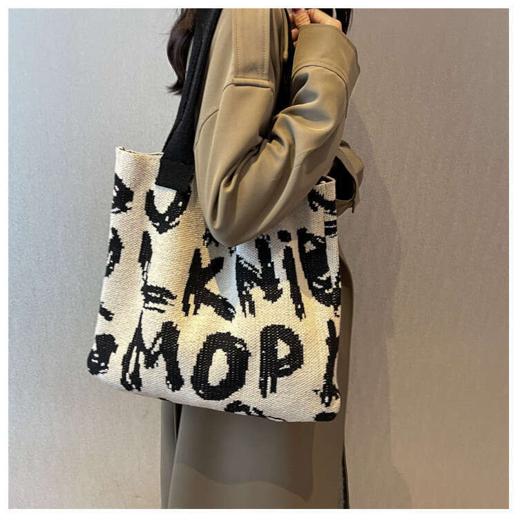 2025New INS Knitted Fashion Shoulder Handbag High Capacity Tote Bag