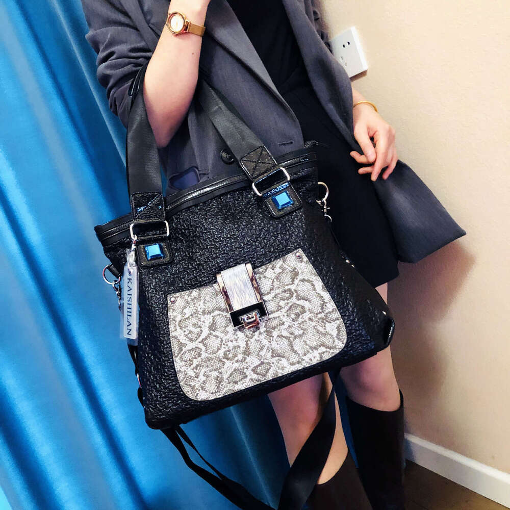 Backpack Tote Women's Large Capacity Soft Leather Big New Trendy Fashion Single Shoulder Handbag Crossbody Bag