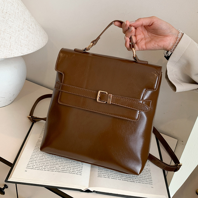 2025S Designer Women S Bag High End Commuting Tote Bag Women New Large Capacity Single Shoulder Crossbody Bag Versatile Backpack For Spring And Summer