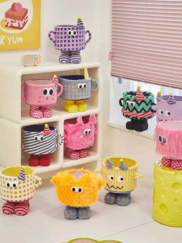 Creative Monster Storage BasketDopamine Desktop Snack Bucket Yarn Woven Basket Miscellaneous Storage BasketsCute He Decor Y251112