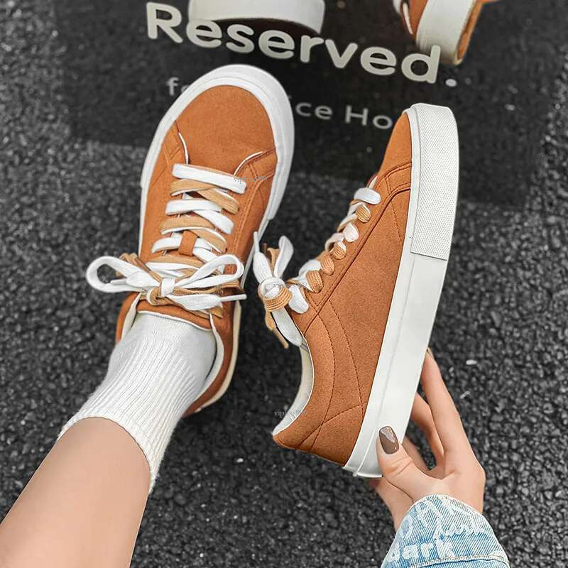 New Free Shipping Designer Shoes 2025 Spring New Couple Style Board Women's Wear Resistant Fur Skateboarding Casual Low Cut Canvas Shoes