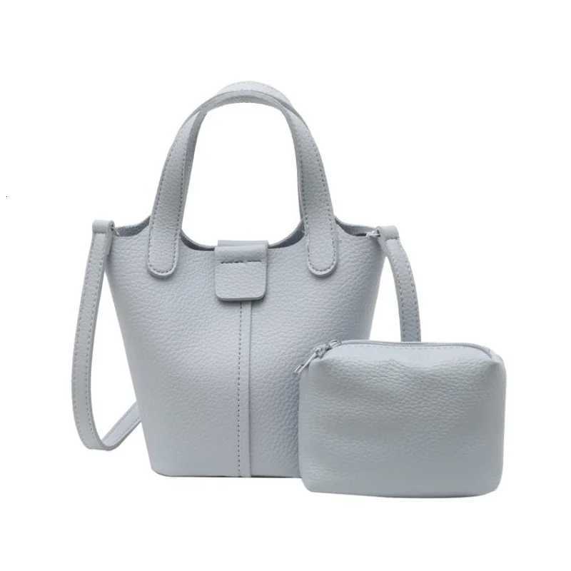 Trendy-gentle 2025 New Ladies Luxury Brand Leather Hand Bag Famous Designer Classic Popular VintageW251112