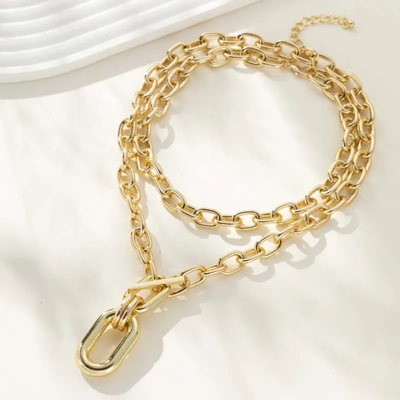 Exaggerated Gold Color Big Elliptical Pendant Necklace for Women Punk Hip Hop Metal Chunky Chain OT Buckle Necklace Jewelry Gift 251113