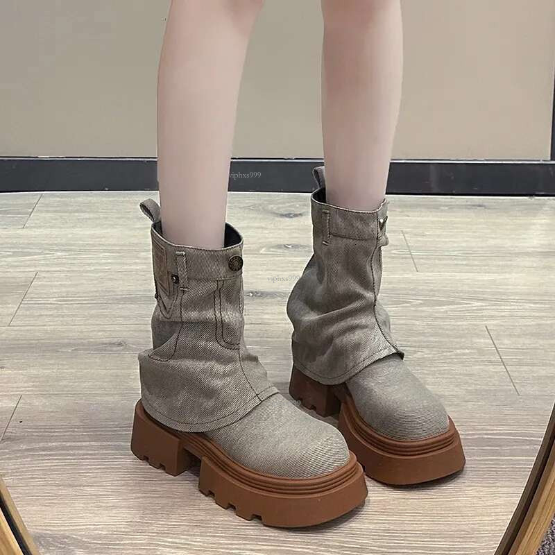 New Free Shipping Designer Shoes European 2025 Autumn/winter Pants Martin Boots Women's Thick Bottom Height Increase And Look Thin Western Denim 