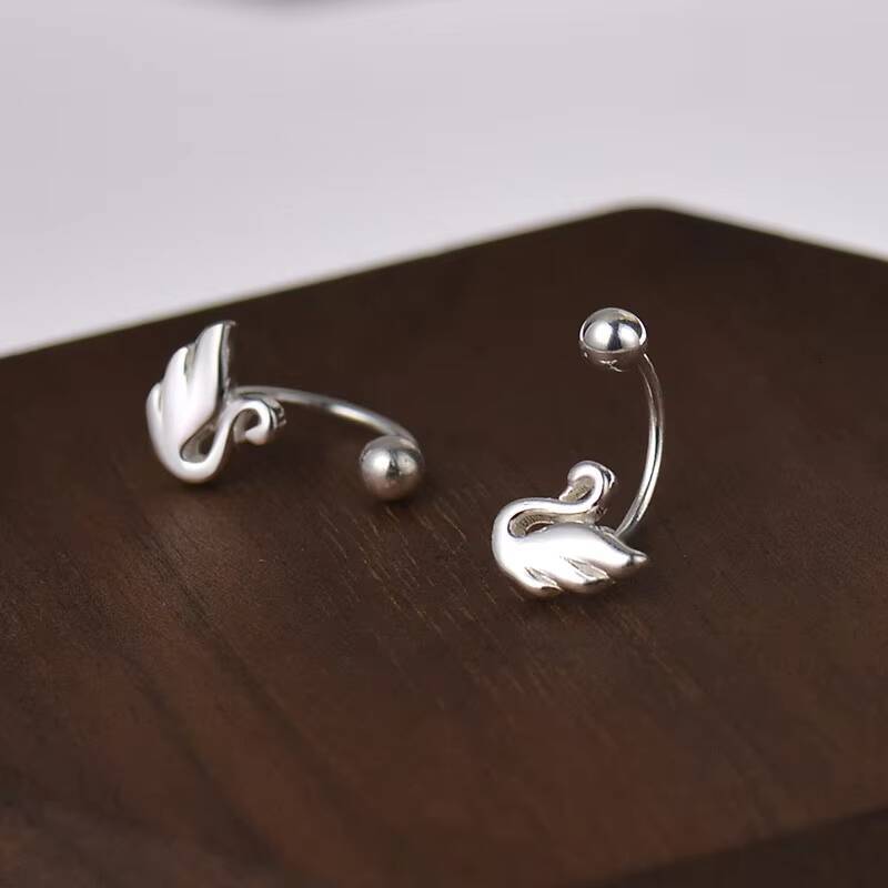 S999 Silver Womens Simple Fashion Stud Earrings Diamond Creative Ear Bone Nails Swan Screw Buckle Hair Accessories Includes