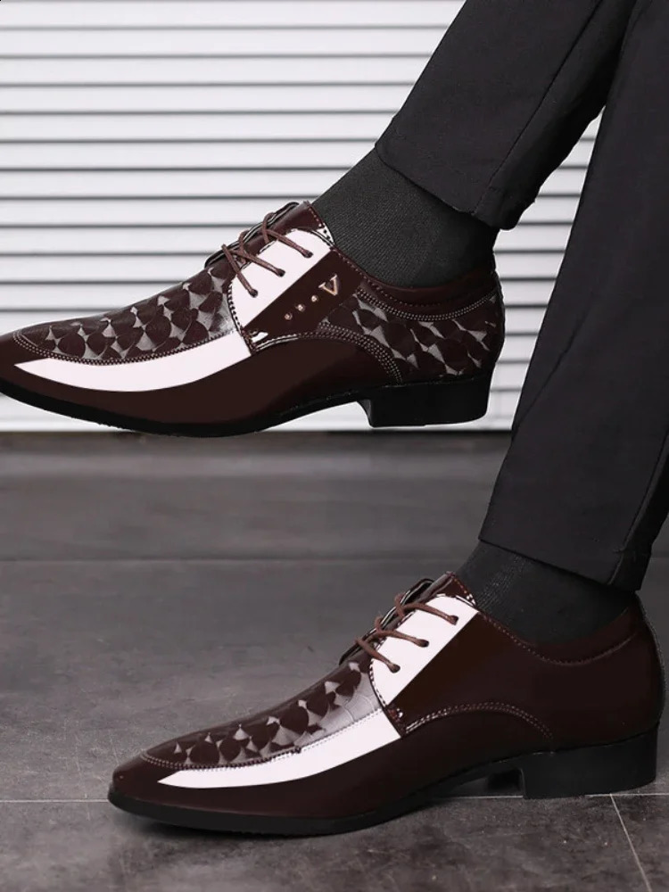 Oxfords Leather Mens Shoes Casual Dress Men Lace Up Breathable Formal Office for Man Big Size 38-48 Flats 250410
