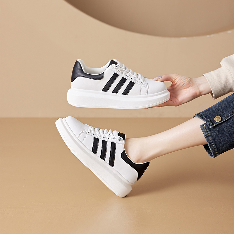 2025 Summer New Fashion Women Casual White Sneakers Thick Sole PU Leather Color Blocking Lace Up Sports Shoes Comfortable Soft Bottom Small Plus Size 