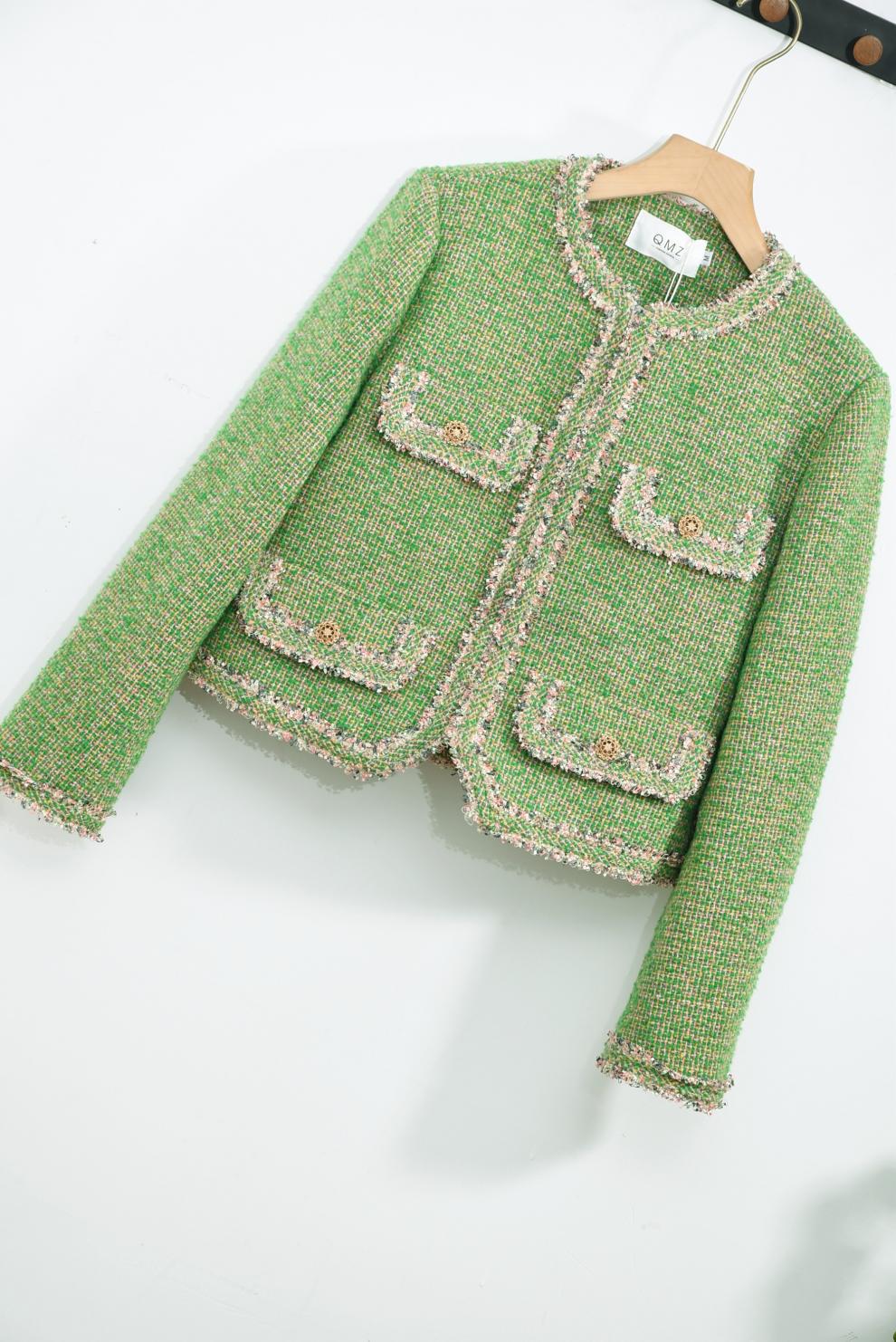 Designer Two Piece Dress Fashionable And Elegant Retro Celebrity High-end Temperament Design Sense Gem Green Small Fragrance Jacket Skirt Suit