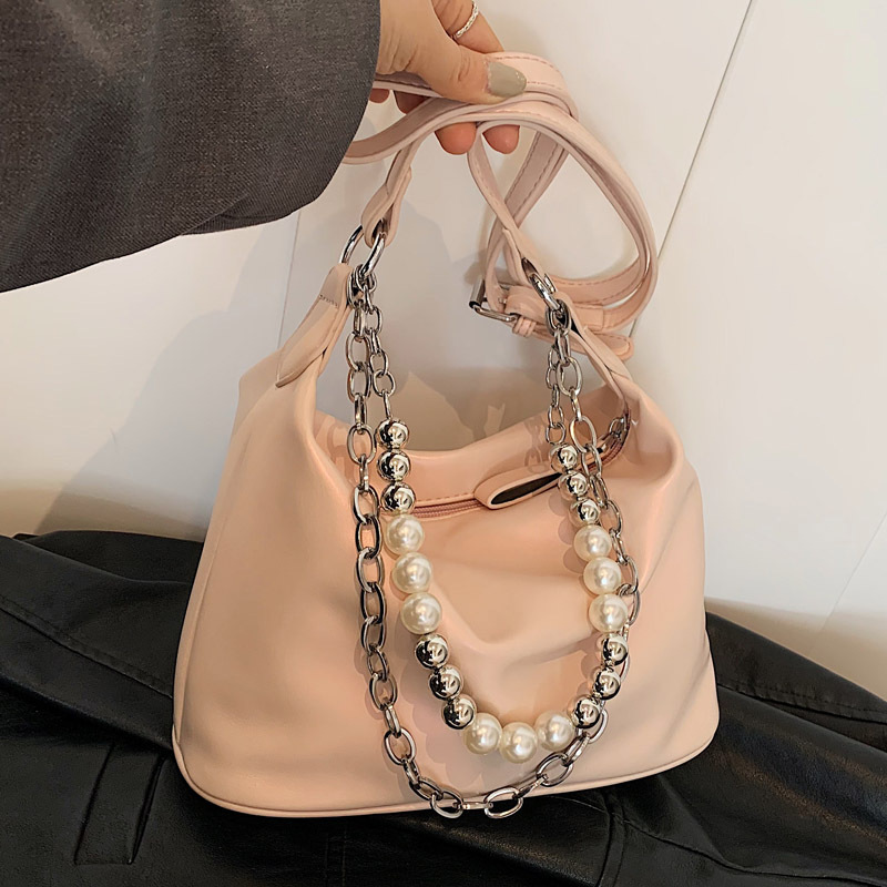 2025S Designer Women S Bag Korean Version Crossbody Women S High End Single Shoulder Bag New Fashion Chain Travel Trendy Tote Bag