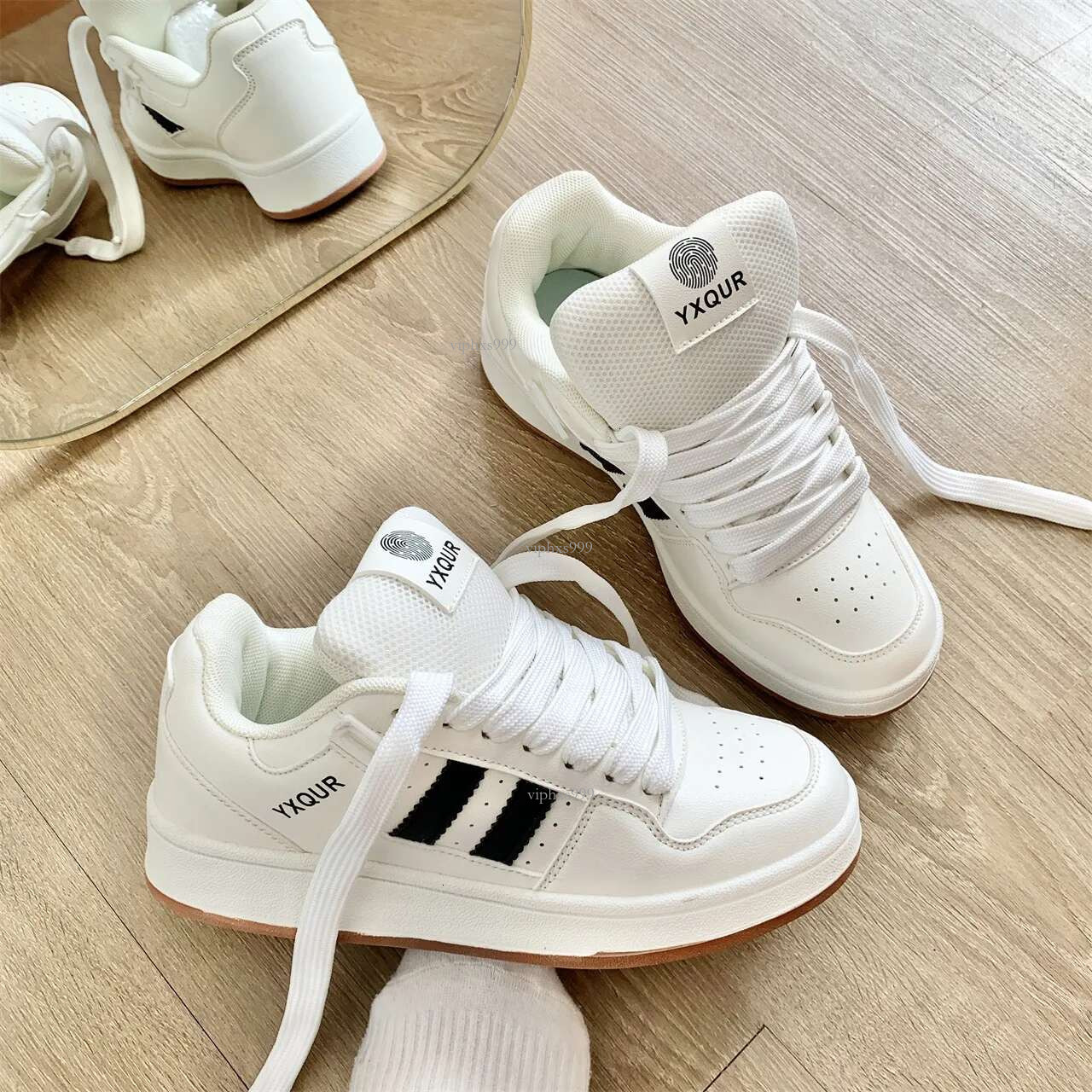 New Free Shipping Designer Shoes Niche Dopamine Couple Bread Ins Trend 2025 Summer New Student Breathable White Casual Board Shoes