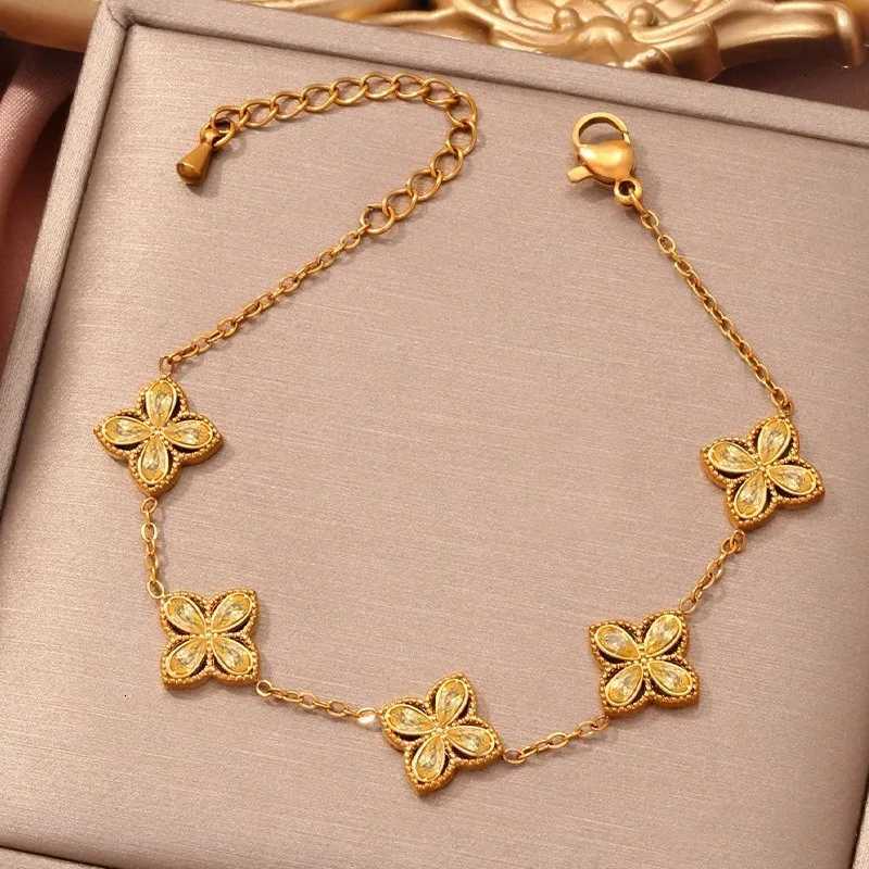 Luxury 18k Gold Plated Four-Leaf Clover Bracelet for Women Stainless Steel Lucky Charm Chain Jewelry - Trendy Non-Fading Bijoux Y251112 Z260313
