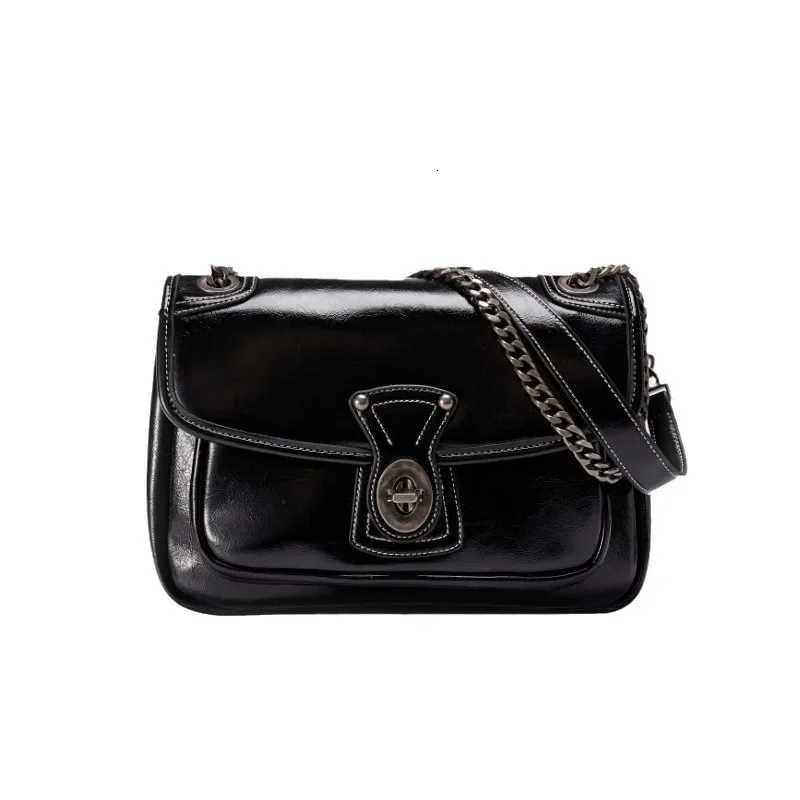 2024 New NicheDesign Womens Crossbody Bag Versatile Soft Underarm Bag Fashionable Korean Style Ins Trendy Leisure BagW251112