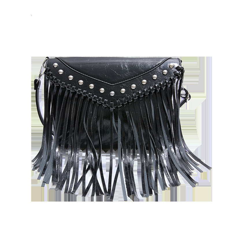 2025S Designer Women S Bag Shoulder Korean Version Spring And Summer Fashion Crossbody Women S New Large Capacity Tassel Small Square Bag