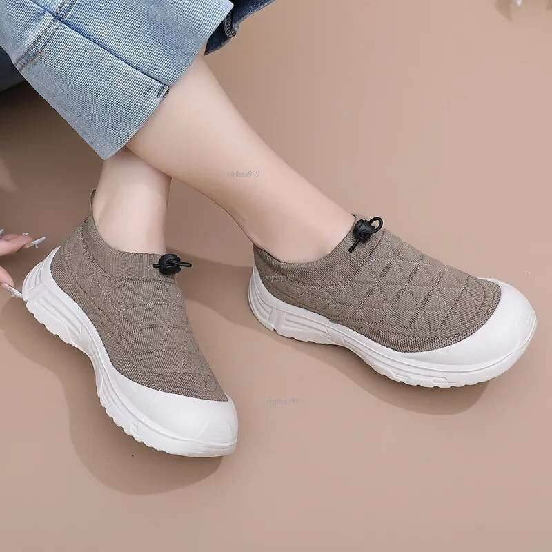 New Free Shipping Designer Shoes 2025 Autumn/winter Plush Thick Casual Flyknit Sports Soft Bottom Anti Slip Comfortable Lightweight Mom Shoes