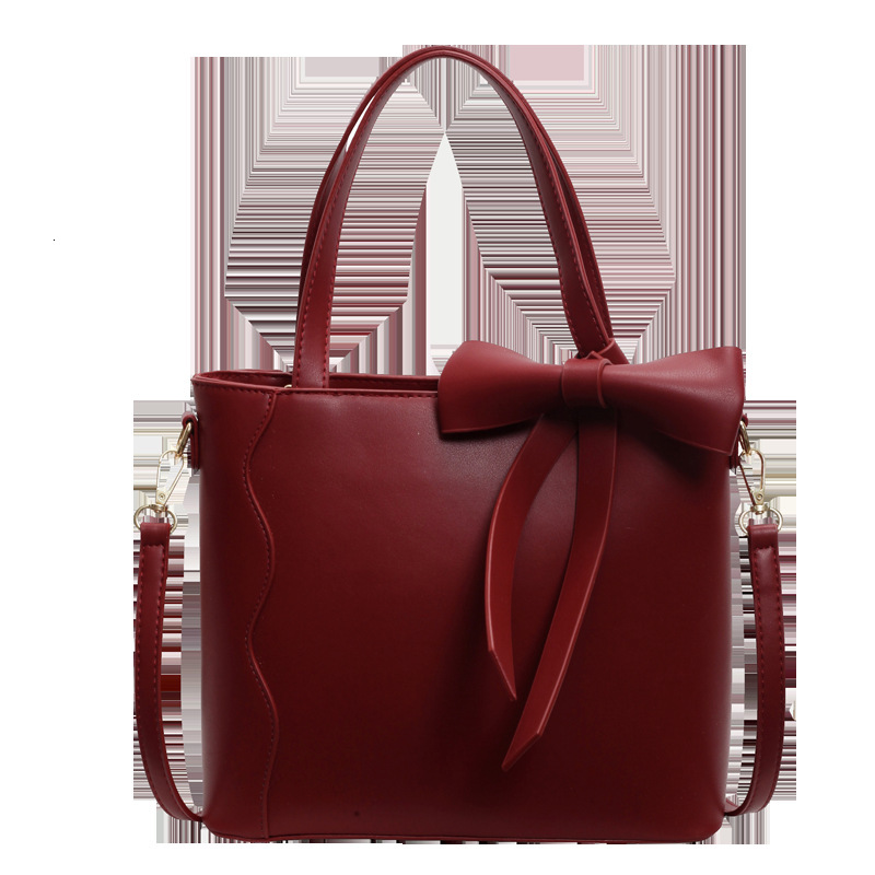 2025S Designer Women S Bag Handheld Commuter Summer Korean Edition Fashion Trend Shoulder High End Small And Simple Tote Women S Bag