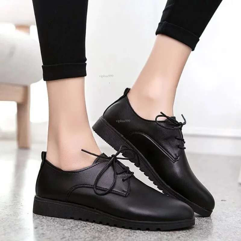 2025 New British Style Designer Shoes Women's Single Female Student Low Top Shoes Outdoor Sports All Strap Round Head Haruku Casual Leather Shoes