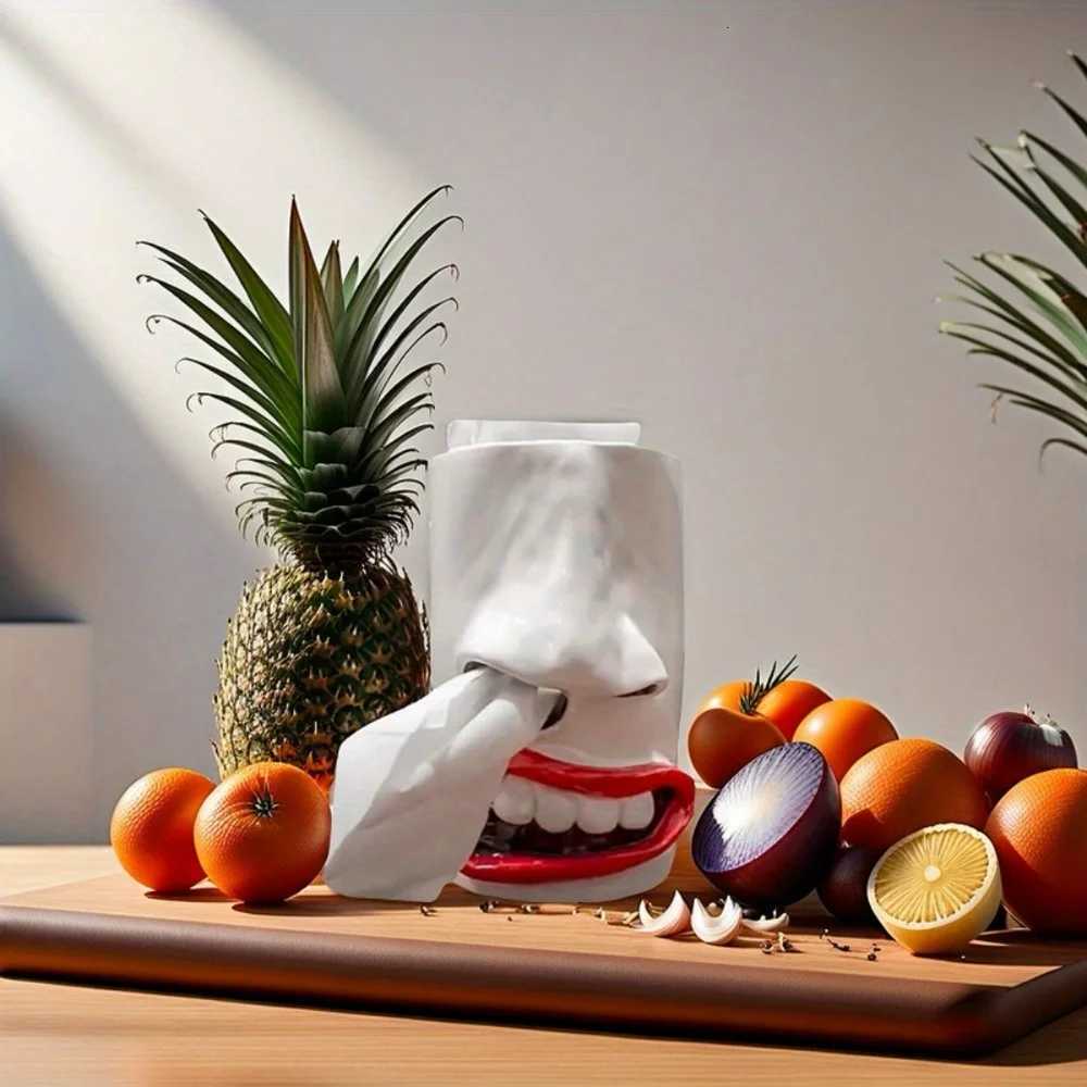 Funny Face Tissue HolderNovelty Tissue Box CoverQuirky Resin Tissue Dispenser with Nose and Mouth Design for Bathro Y251112