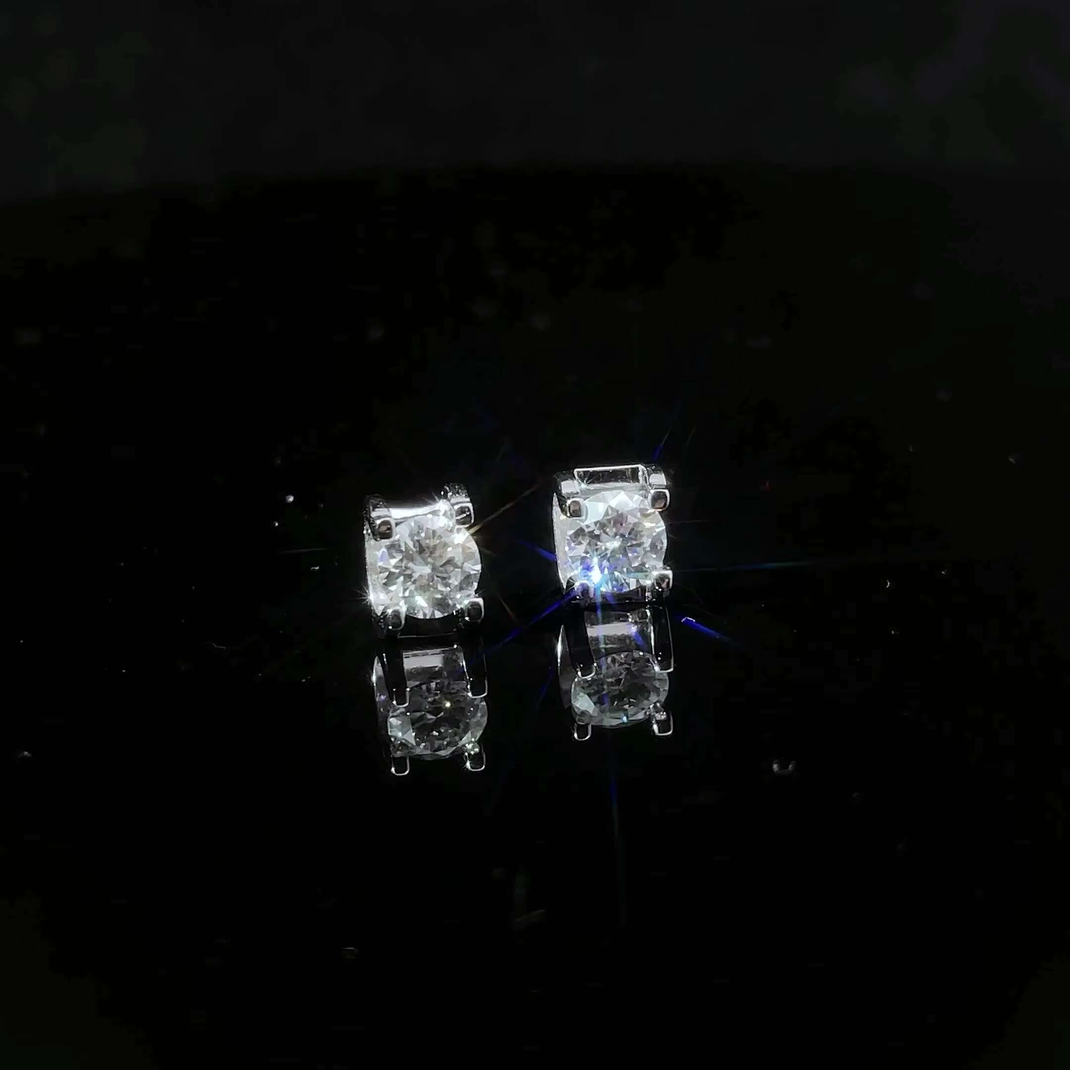 Fashion Jewelry 925 Sterling Sliver Earring Moissanite Diamond Stud Earrings for Women