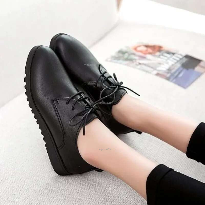 2025 New British Style Designer Shoes Women's Single Female Student Low Top Shoes Outdoor Sports All Strap Round Head Haruku Casual Leather Shoes